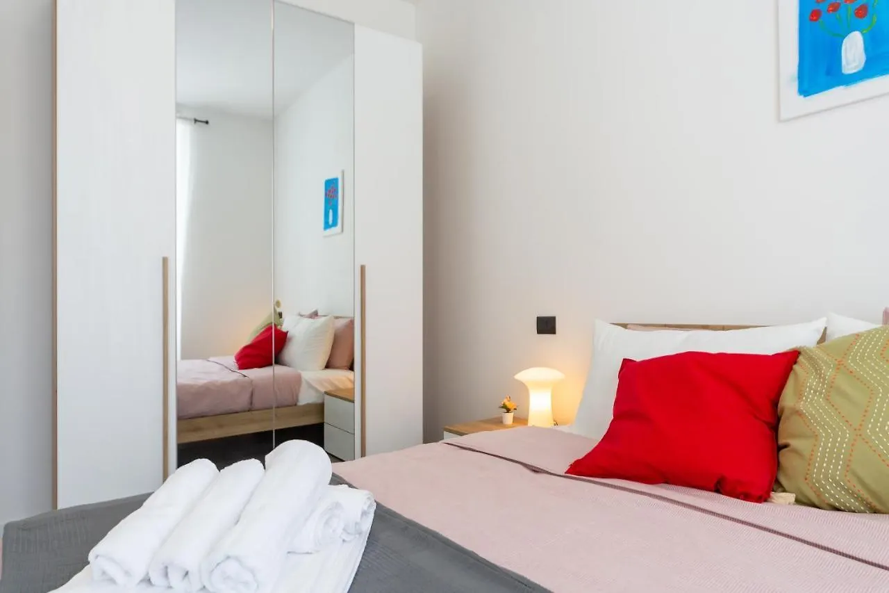 Holiday home Khl Apartments Milan Italy