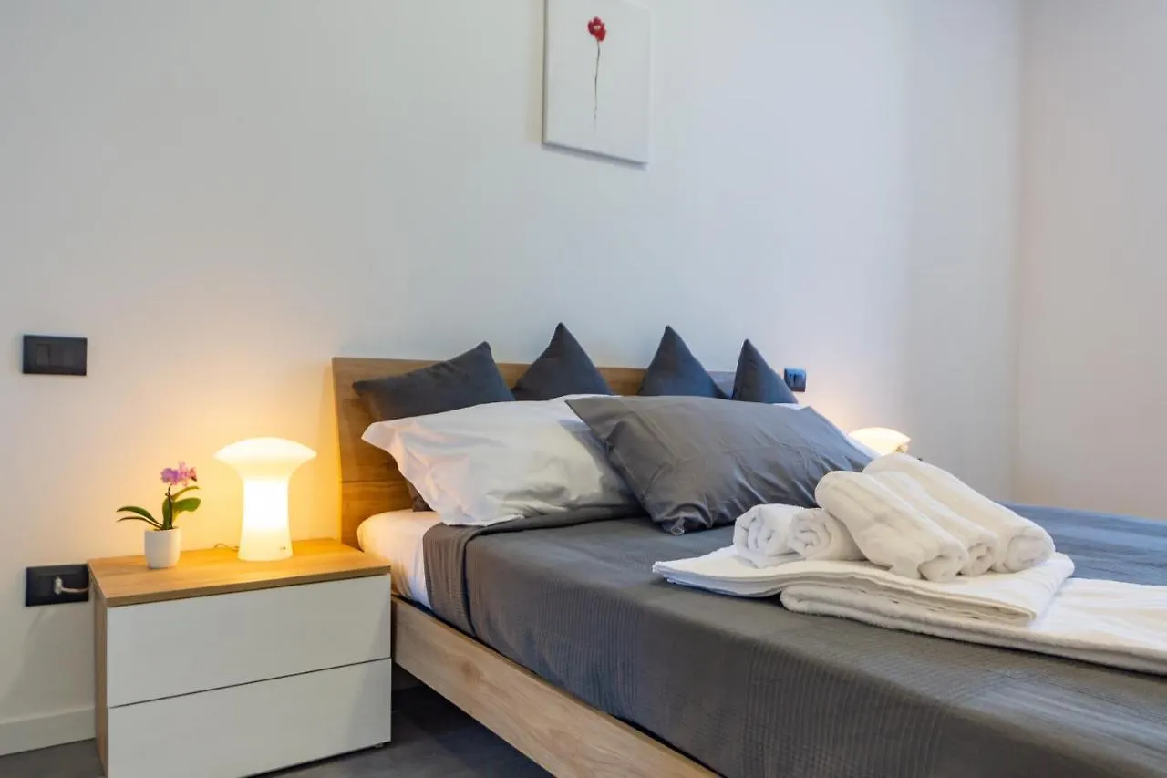Khl Apartments Milan 0*,